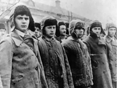 Ющенко хочет дело о крымской депортации 1944 года и оценку дел Сталина