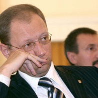Арсений Яценюк объяснил, почему не участвовал в потасовке депутатов