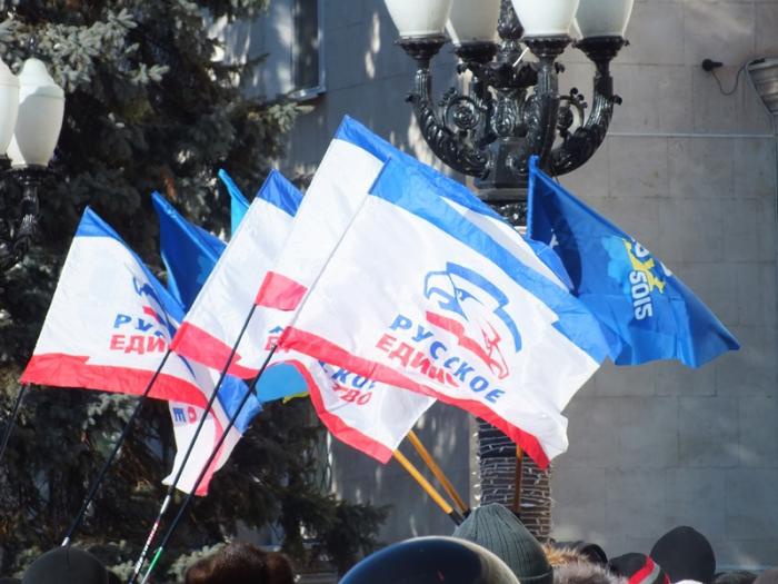 Скандальчик: Одесские ГАИшники вместо украинских флажков ездят с наклейками от запрещенного Русского единства