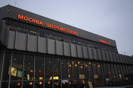 Скандальчик: Задержанных в Шереметьево украинцев сажают на рейсы до Киева, отобрав паспорта