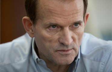 Виктор Медведчук считает возобновление АТО 'стратегической ошибкой'