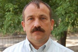 Лидер мелитопольской организации ВО Свобода Алексей Ревенок записывается добровольцем на войну