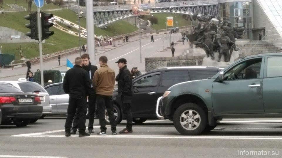 Сын Порошенко попал в ДТП в Киеве