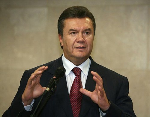 Янукович призвал к 'общей и конструктивной' работе. Будет поддержка?