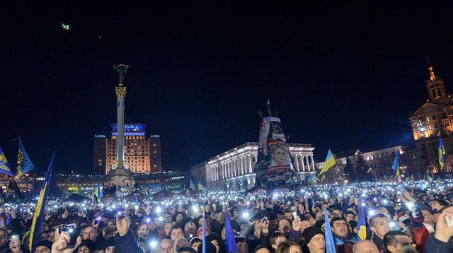 Расстрел Майдана: депутат назвал фамилию человека, который отдавал приказы