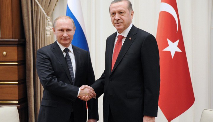 Владимира Путина призвали расторгнуть столетний договор о дружбе с Турцией 