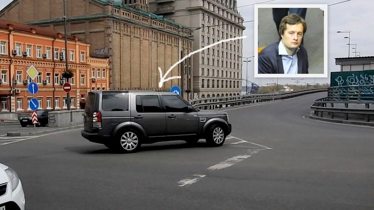 Сын Порошенко грубо нарушил ПДД в центре Киева