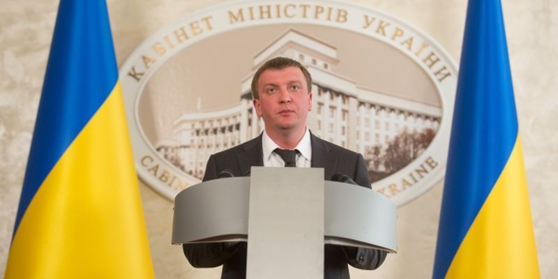 Министр юстиции Украины Павел Петренко написал заявление на проведение проверки себя