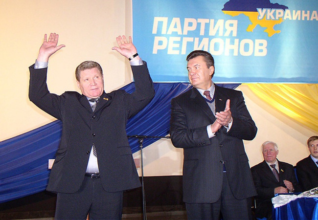 Виктор Янукович уволил губернатора Николая Круглова