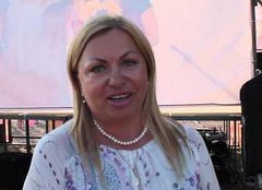 Скандальная кандидат в депутаты от «Батьківщини» Инна Кибзун считает людей «мусором, который должен за нее проголосовать»