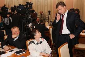 Об этом говорят: Старая подруга Тимошенко не пустила Сергея Левочкина на выборы