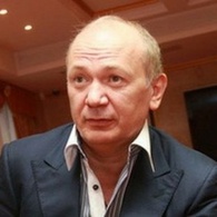 Поговаривают, что Юрий Иванющенко прикупил себе скандальный банк