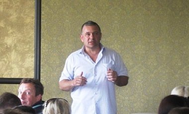 Главой донецкой Батькивщины избрали заключенного Константина Матейченко