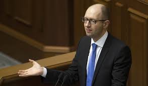 Стало известно имя депутата, причастного к провалу отставки Арсения Яценюка