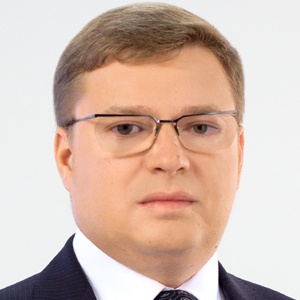 Оппозиционер Александр Горин защищает первоклассников от 'региональной' политики