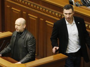 В партии УДАР считают, что Александр Турчинов злоупотребляет властью