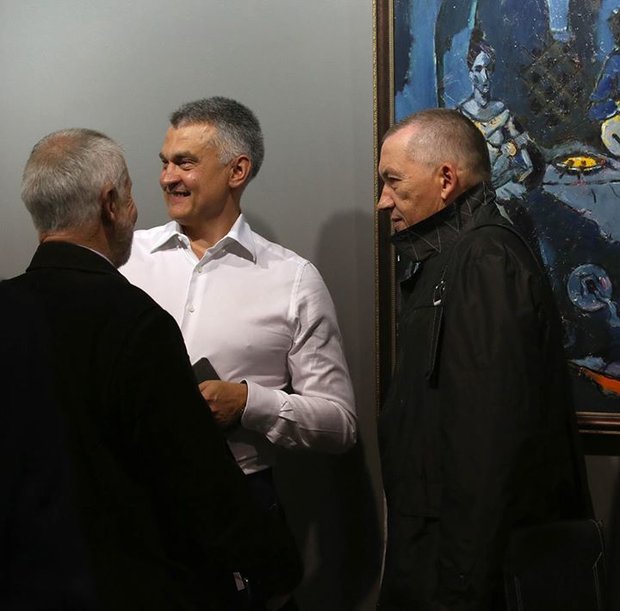 Беглый соратник Януковича открыл галерею в Минске