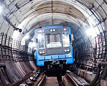 Прогноз: Когда столичные власти построят метро на Троещину