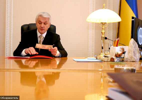 Литвин подтвердил, что Тимошенко врет