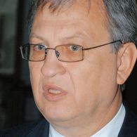 Янукович уволил Федора Ярошенко
