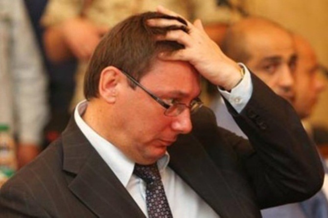 Юрий Луценко исключил участие главарей боевиков в выборах