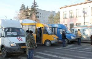Активисты перекрывали в Житомире улицу, требуя бесплатный проезд для АТОшников