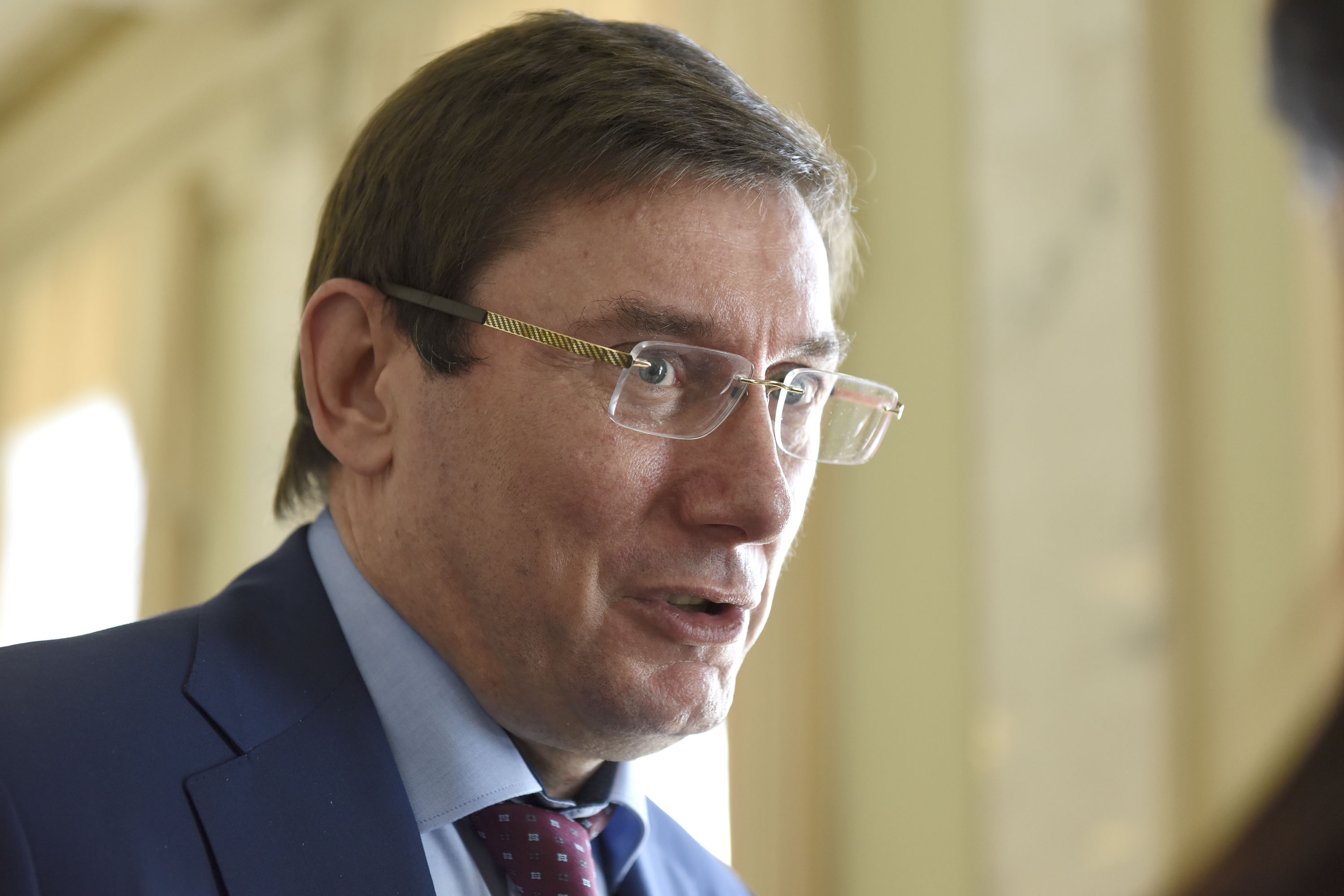 Луценко заявил о завершающей стадии расследования крупнейшей аферы Курченко