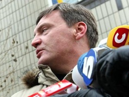 Юрий Грымчак не послушал Луценко и таки пойдёт на довыборы по округу 'свободовца'