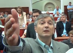 Слышь, ты, б#дь, ну иди сюда, б#дь, алкоголик!, - депутат Киевсовета Александр Лищенко обращается к нардепу