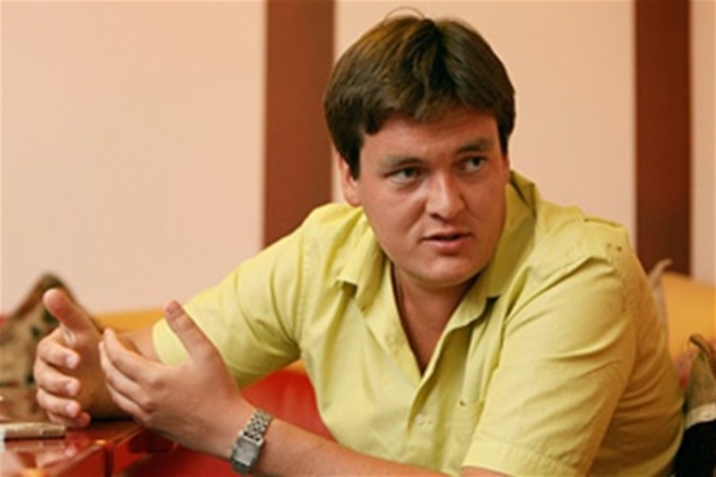 Скандальчик: Кандидат в нардепы Ярослав Быструшкин грозится засыпать свой округ продпайками