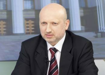 Декларация: Александр Турчинов заработал в 2014 году 180 тыс. грн