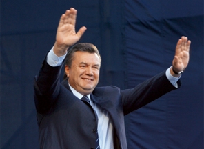 Янукович еще раз призвал коалицию 'не оттягивать'