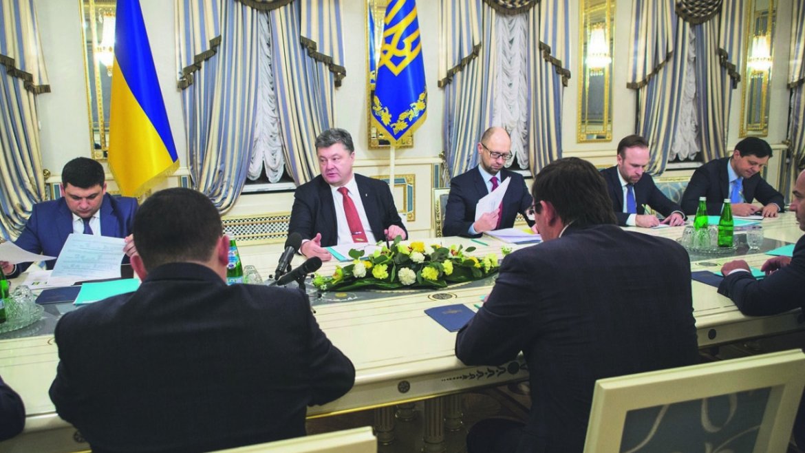 Конфликт Яценюка с Банковой: что премьер не поделил с Порошенко
