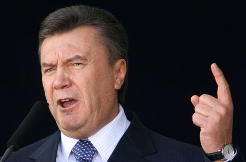 Янукович в Закарпатье предложил людям... продавать души дьяволу