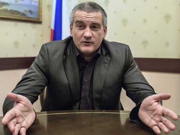 Регионы: Сергей Аксенов представил новый состав Совета министров Крыма