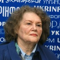 Лина Костенко отказалась принимать награду Золотой писатель Украины