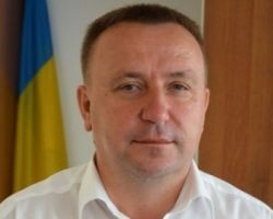 На Волыни чиновник-регионал Иван Смитюх покупает избирателей по 100 грн.