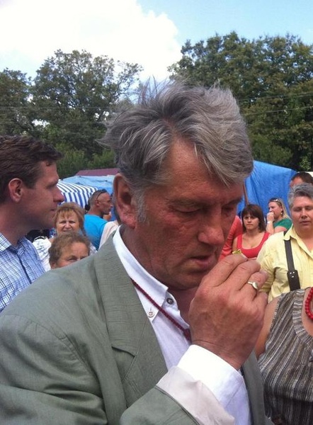 Виктор Ющенко удивил своим помятым и неподстриженным видом