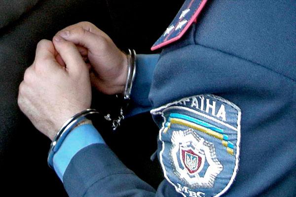 На Днепропетровщине задержан на взятке майор полиции. ВИДЕО