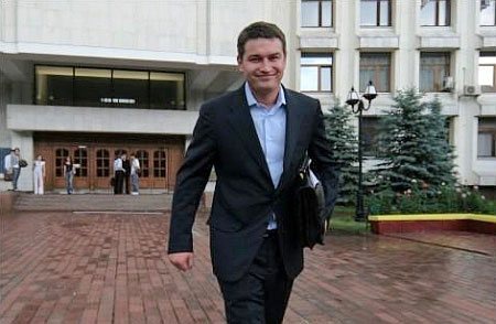 Андрей Ющенко воюет с партнером за автовокзал стоимостью 6 млн