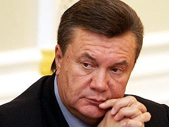 Янукович проехался по газовым контрактам Тимошенко