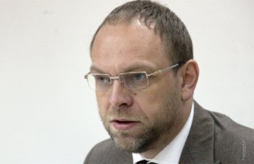 Сергея Власенко вызвали в Генпрокуратуру по новому делу