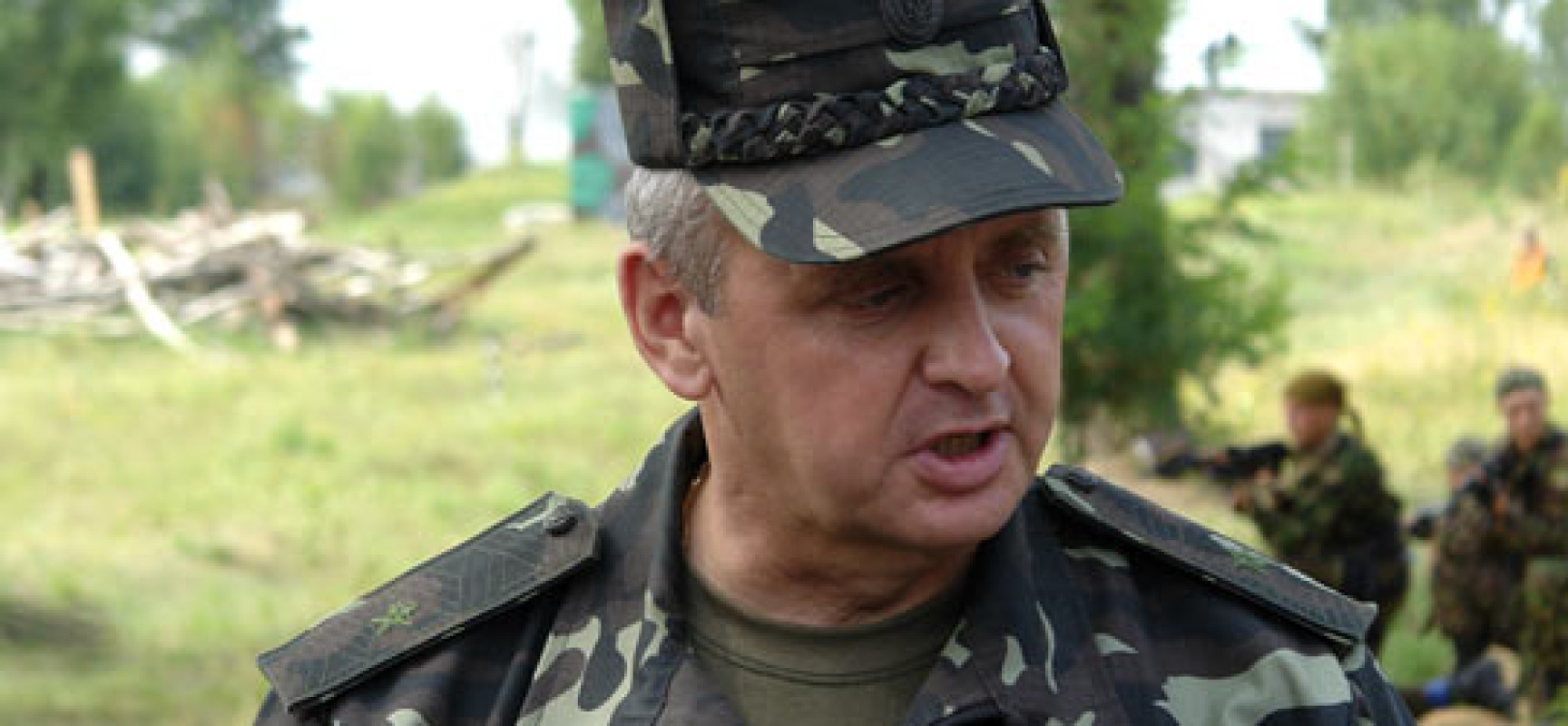 Начальник Генштаба Виктор Муженко лично командует операцией в районе аэропорта