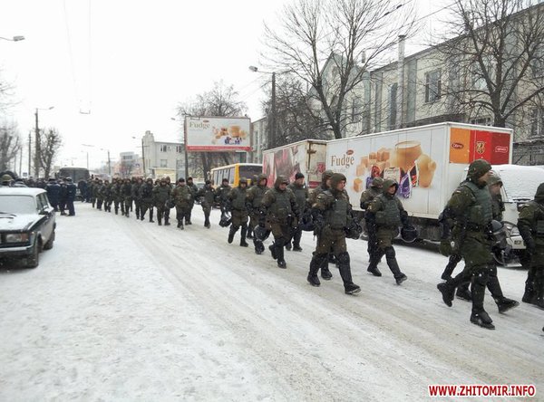ЧП: Задержаны более 130 участников ночной стычки на «Житомирських ласощах»