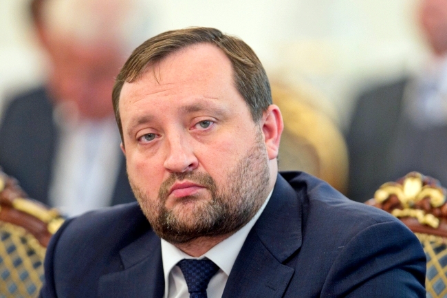 Сергей Арбузов отрицает, что может стать главарем «ДНР»