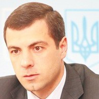 Юрий Чмырь в АП стал 'смотрящим' за СМИ: телеканалам запретили употреблять слово 'Евромайдан'