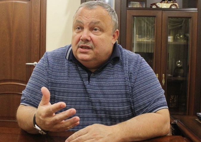Прокурор Анатолий Даниленко утверждает, что у него нет 140 гектаров, были только озера