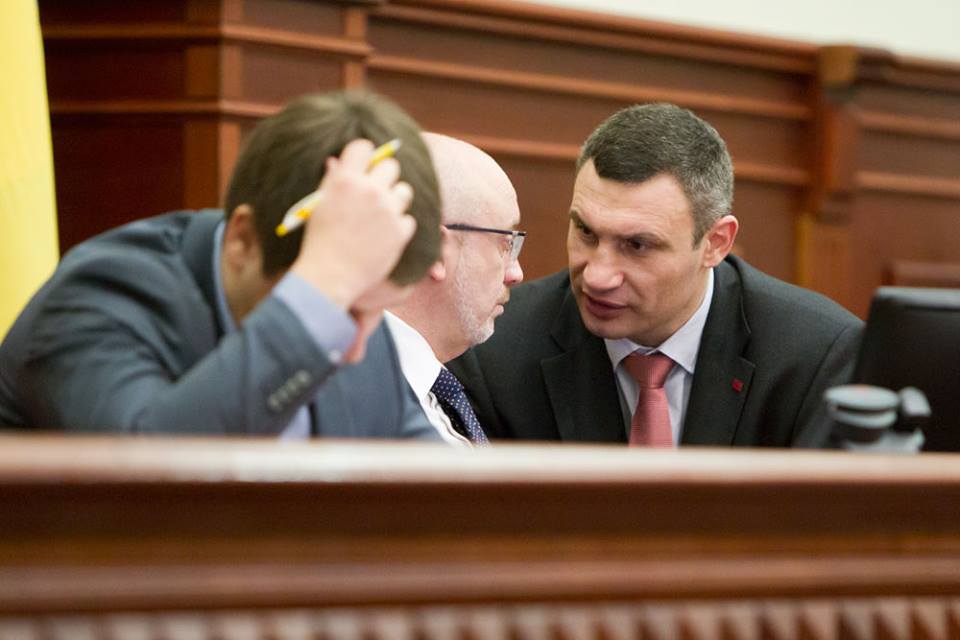 Виталий Кличко выдал премии своим заместителям-миллионерам