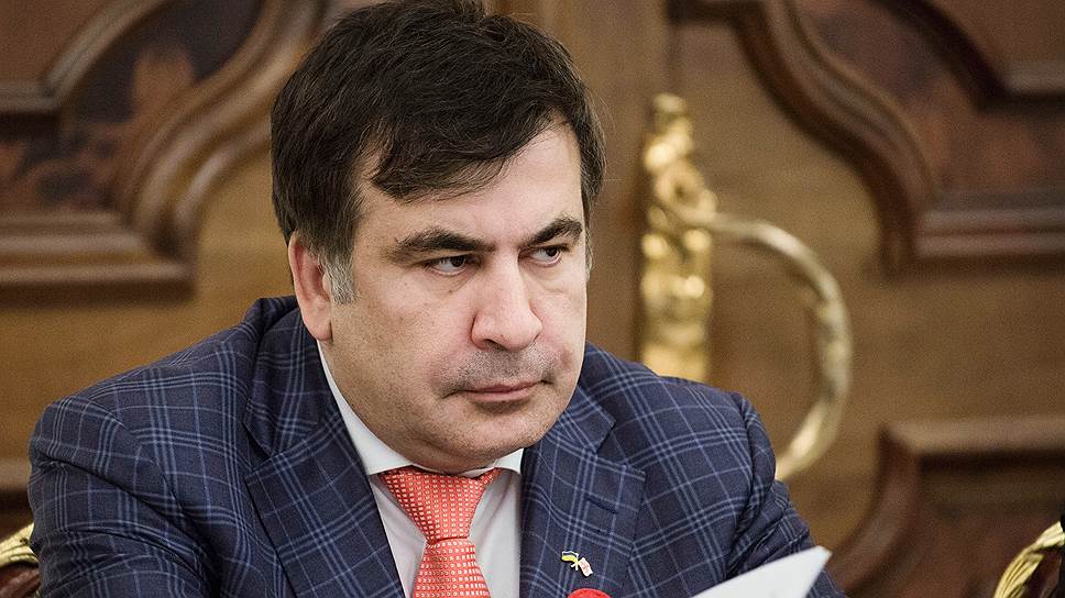 Мнение: Порошенко будет очень проблематично уволить губернатора Саакашвили