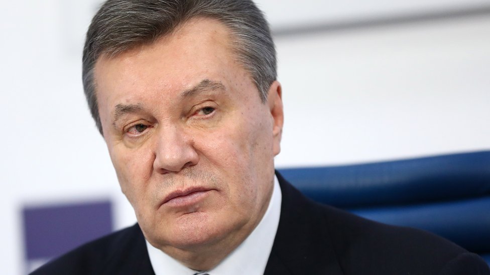 ЄС виключила Януковича з санкційного списку
